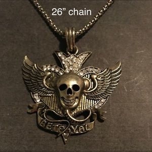 Metal skull necklace